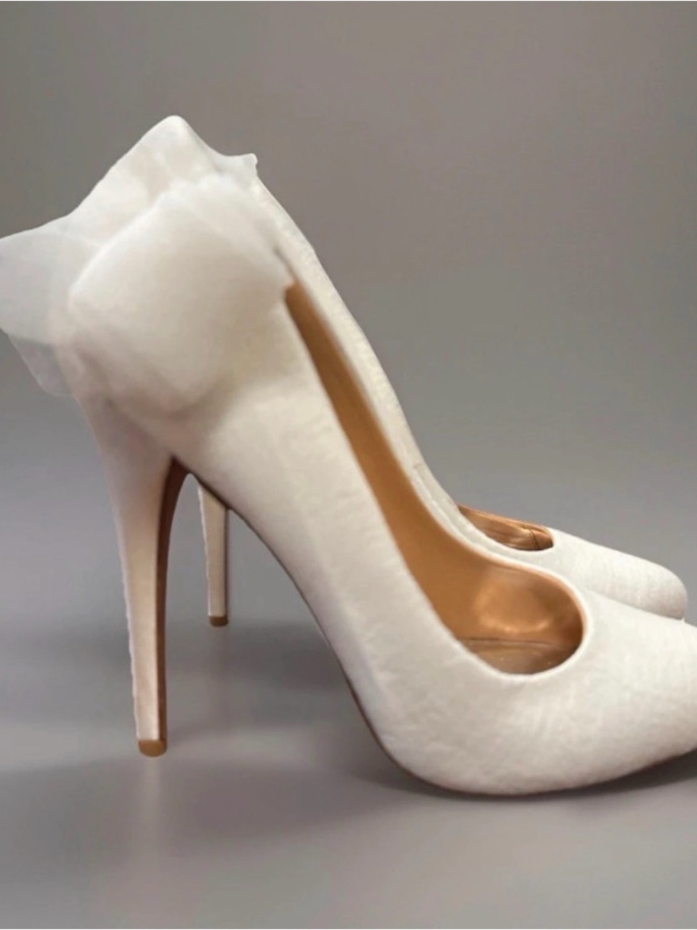 Badgley Mischka Cream Satin Pointed Toe Stiletto Pumps with Bow Accent